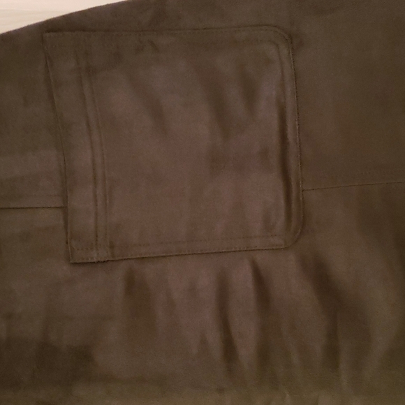 Old Navy Royal Pine Faux Suede Mini Skirt NWT - Picture 4 of 10